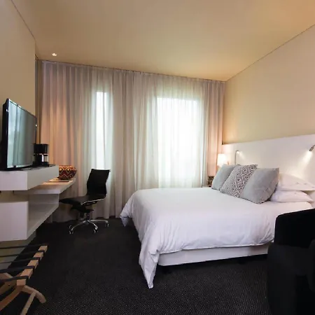 Movich Hotel Las Lomas Rionegro Exterior foto A room at the hotel